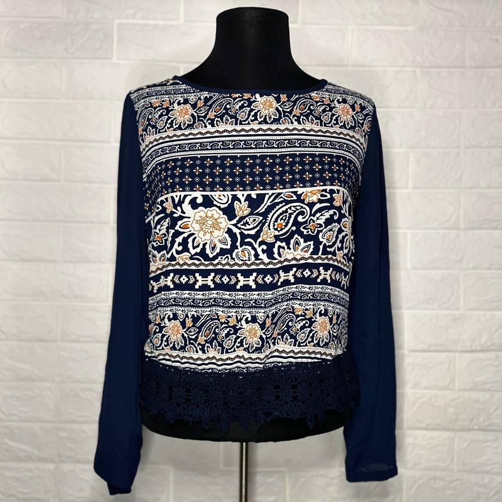 Paisley Print Lace Trim Blouse